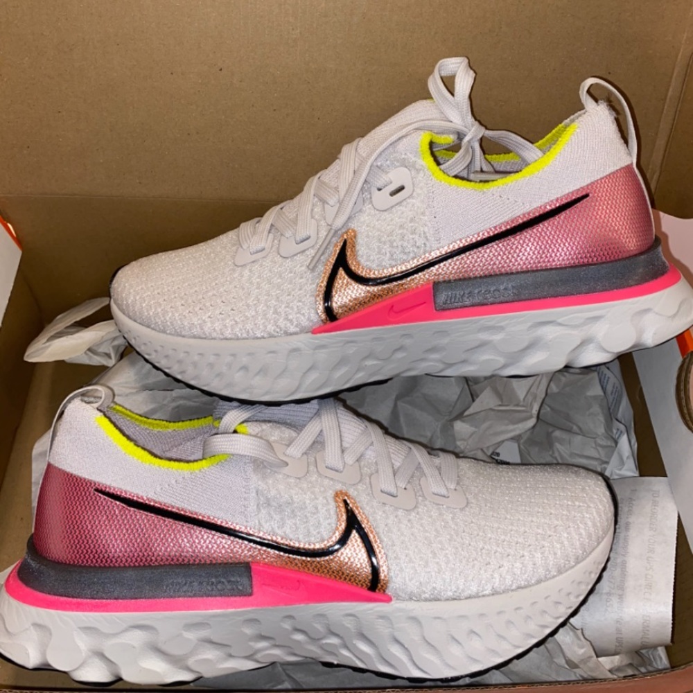 Nike react infinity run flyknit